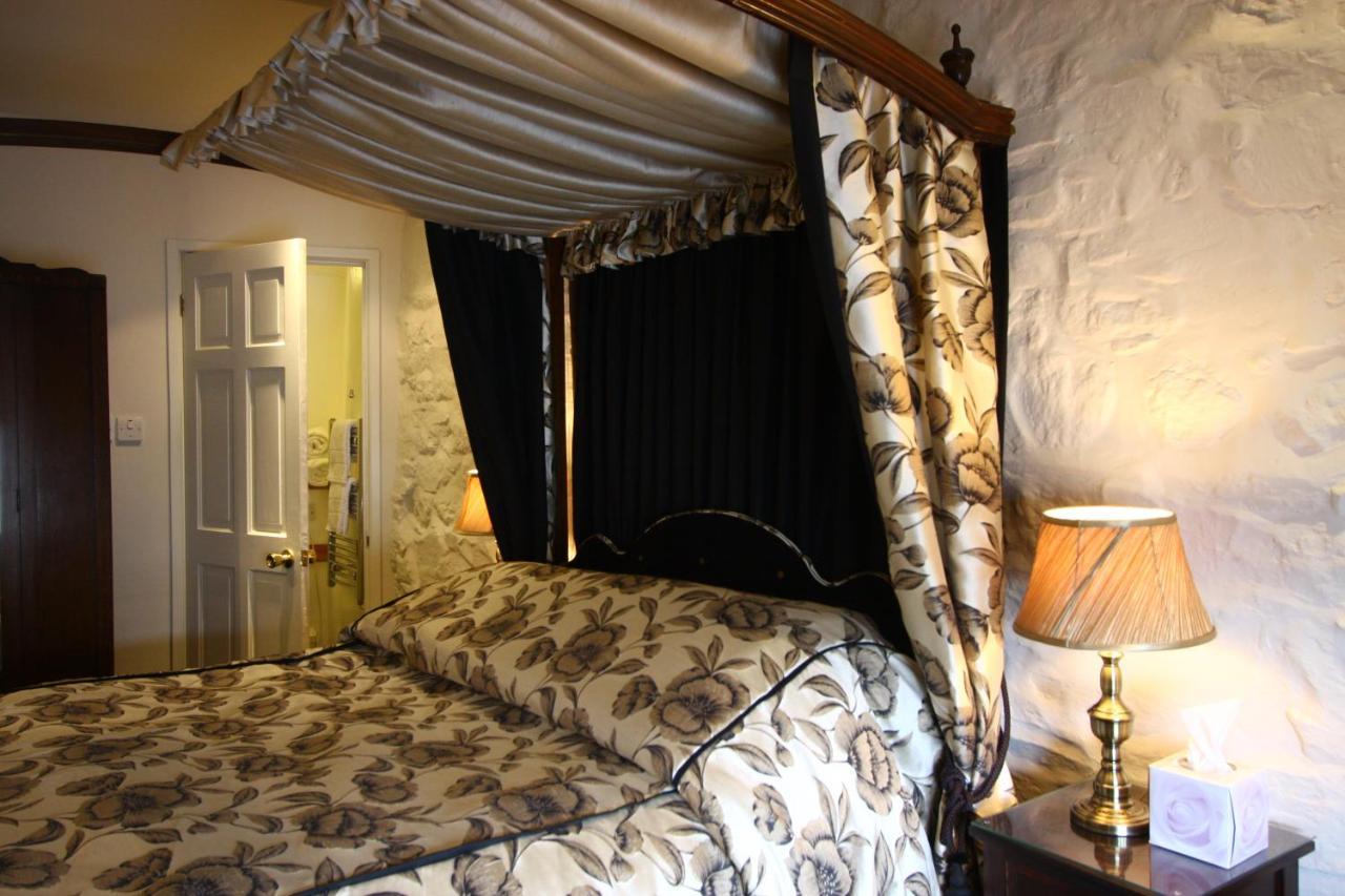 The Oxenham Arms Hotel Devon South Zeal Exterior foto